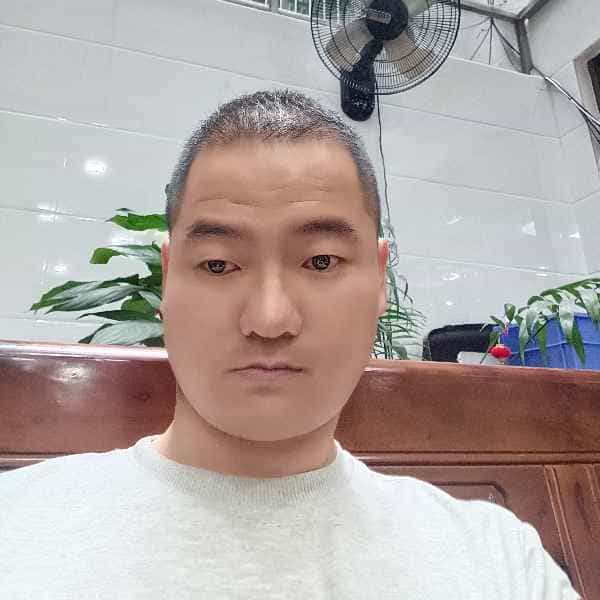 37岁岁福建单身帅哥 - 吴忠吉缘网