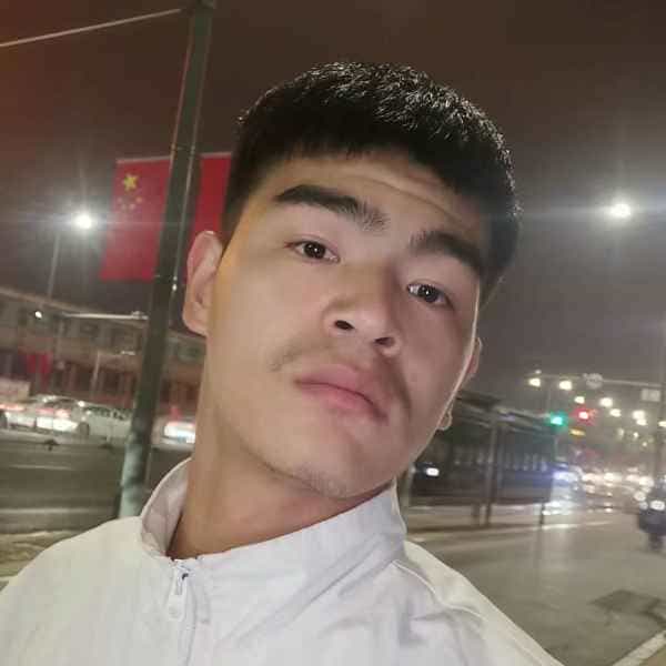 23岁岁山西单身帅哥 - 吴忠吉缘网