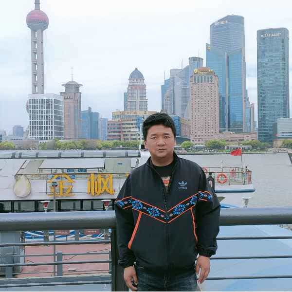 28岁岁云南单身帅哥 - 吴忠吉缘网