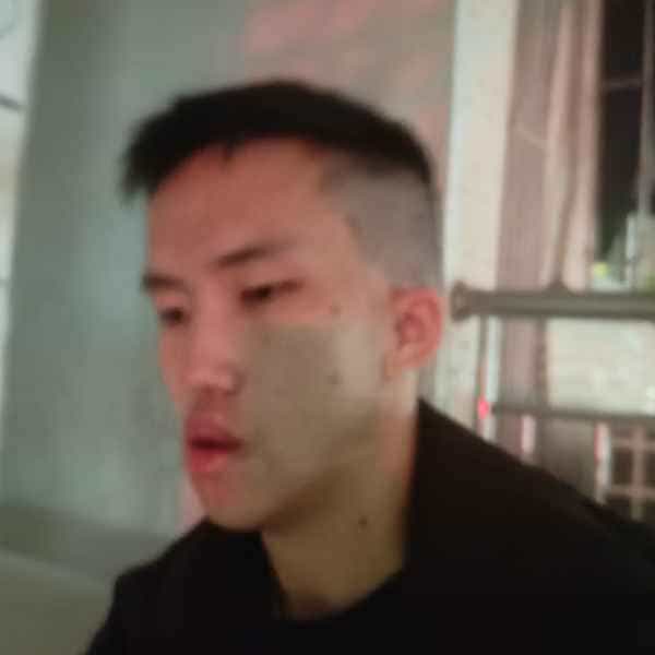 24岁岁广东单身帅哥 - 吴忠吉缘网