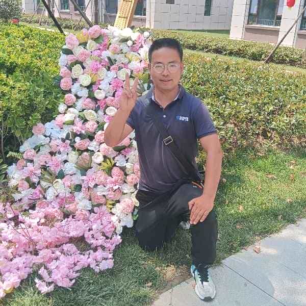 38岁岁山东单身帅哥 - 吴忠吉缘网