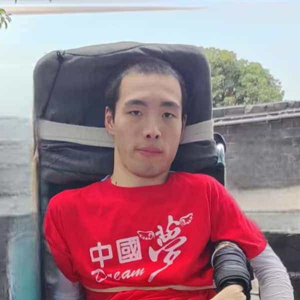 31岁岁湖南单身帅哥 - 吴忠吉缘网