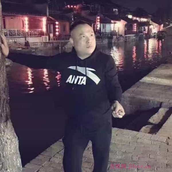 39岁岁山西单身帅哥 - 吴忠吉缘网