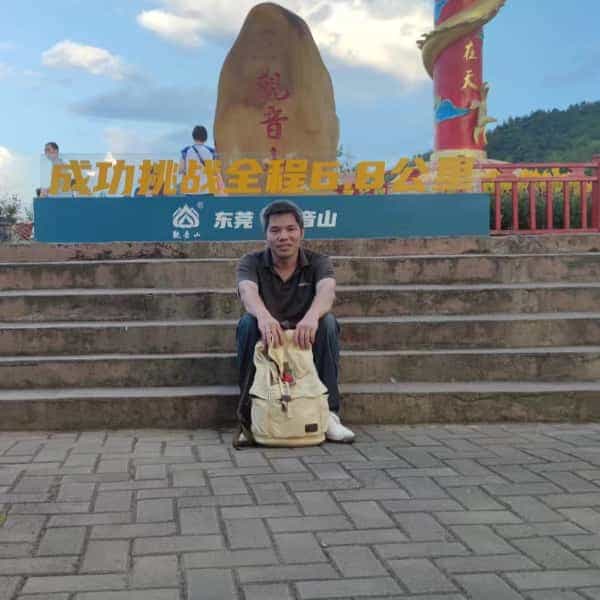 39岁岁广东单身帅哥 - 吴忠吉缘网