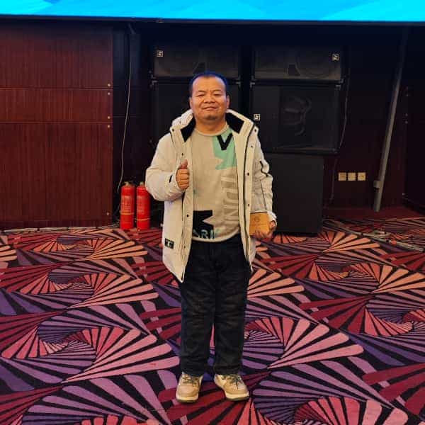 40岁岁辽宁单身帅哥 - 吴忠吉缘网