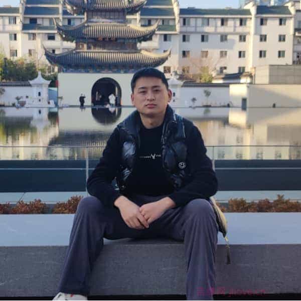31岁岁湖北单身帅哥 - 吴忠吉缘网