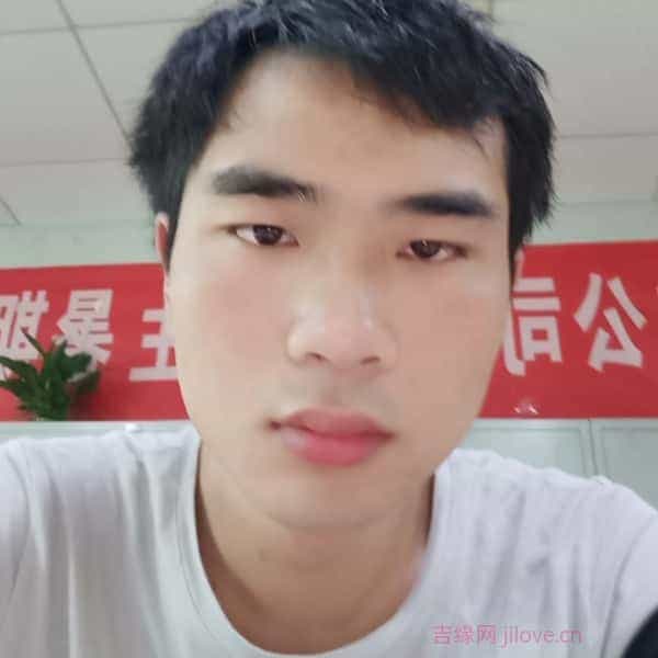 29岁岁江西单身帅哥 - 吴忠吉缘网